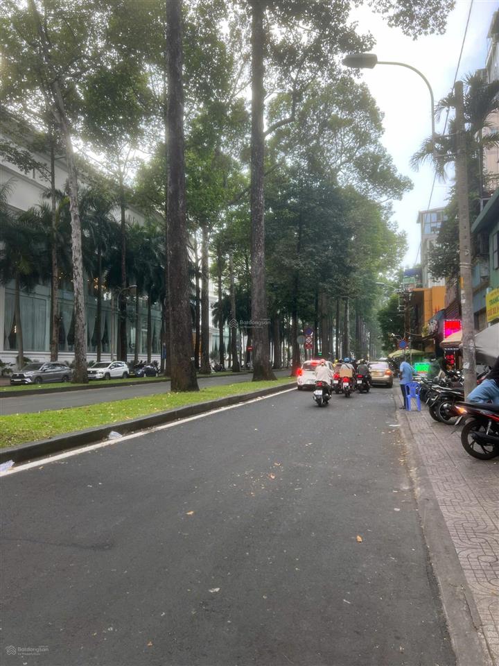 Bán gấp nhà mặt tiền kinh doanh ngô gia tự p.9 quận 5.