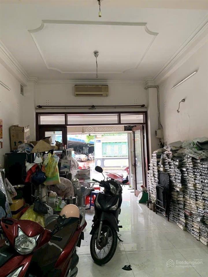 Mặt tiền đông hồ tài sản dòng tiền khu tân bình