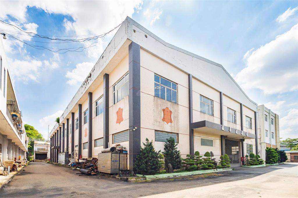 Chính chủ gửi bán gấp nhà xưởng mt trong khu công nghiệp vĩnh lộc, quận bình tân