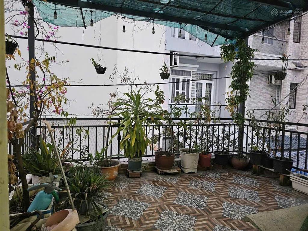 Bán gấp nhà hxh đất mới bình trị đông a bình tân