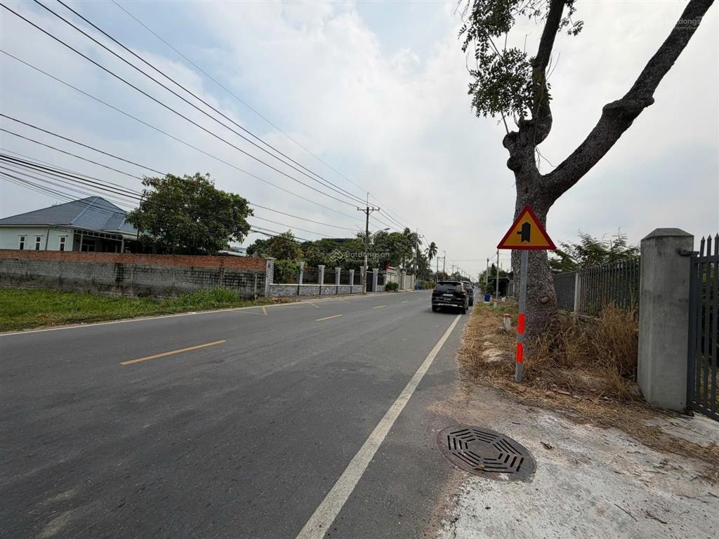 Ngộp ngân hàng bán gấp đất mt tỉnh lộ 7, củ chi