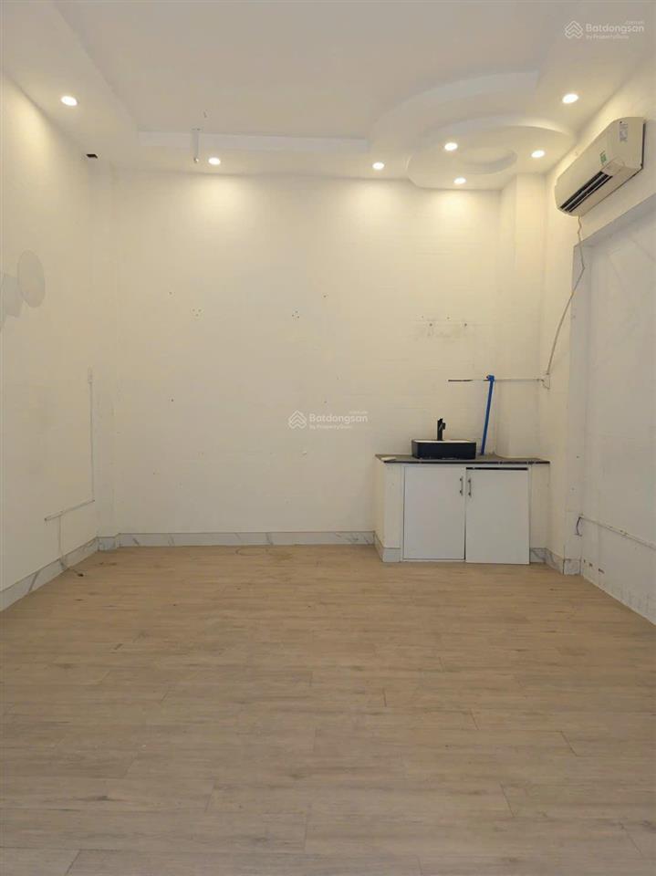 Nhà đẹp quận 11, cách mặt tiền lãnh binh thăng chỉ 15m
