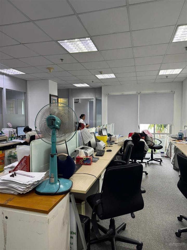 Bán hoặc cho thuê căn hộ kết hợp văn phòng the everich quận 11