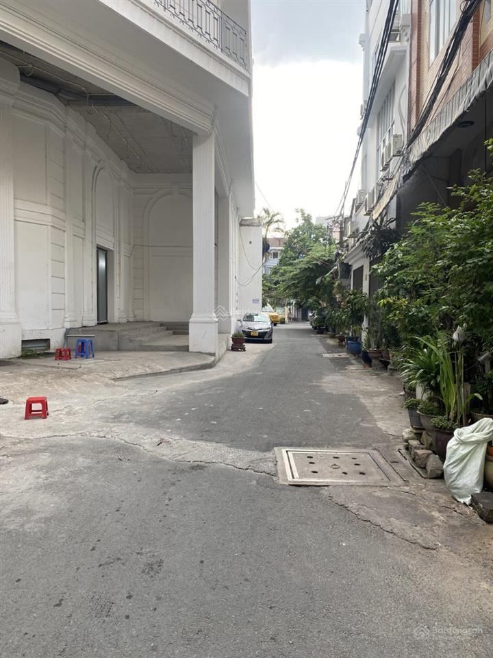 Cơ hội tốt sở hữu ngay biệt thự cổ 190m2 ngay góc 3 mặt tiền nam kỳ khởi nghĩa, p7, quận 3