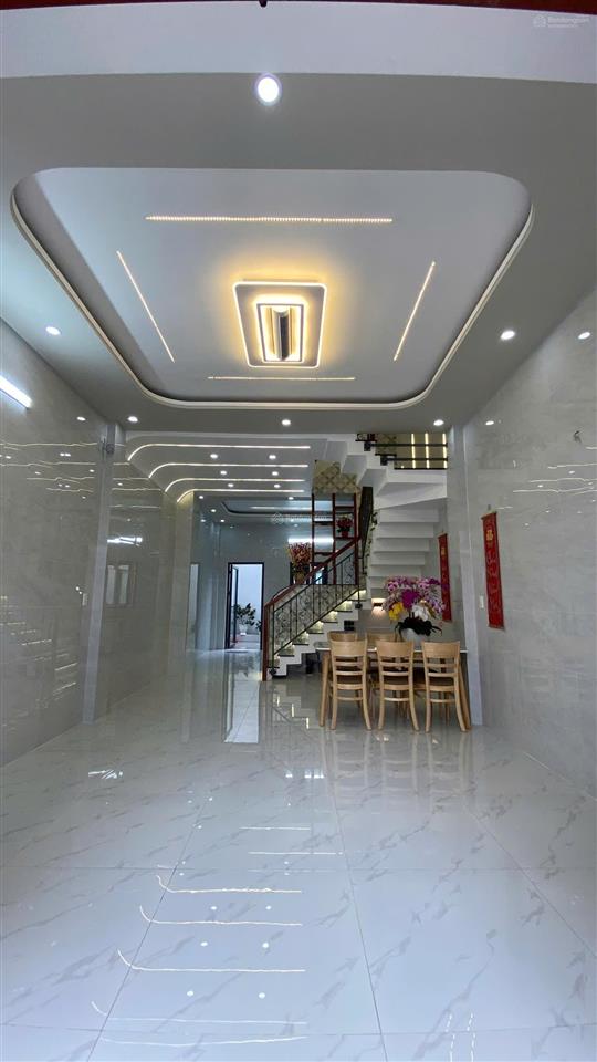 Bán nhà mới 100% hxh tỉnh lộ 10, tân tạo nở hậu tài lộc