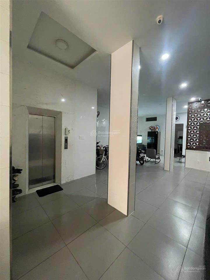 Bán gấp tòa nhà văn phòng mặt tiền trịnh đình trọng tân phú