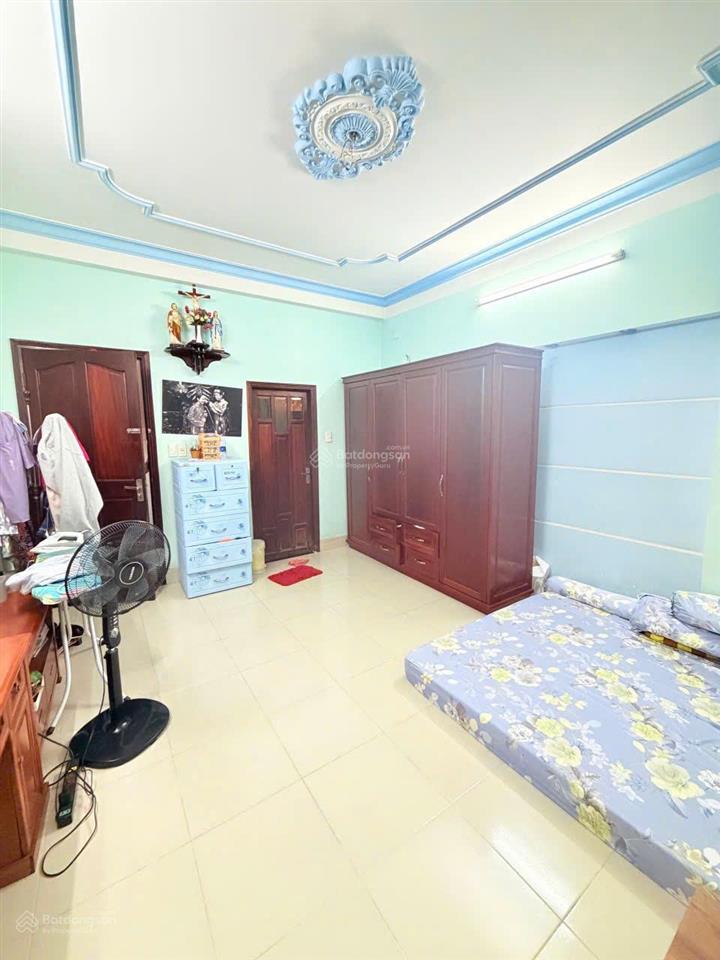 Hạ giá bán gấp nhà hxh âu cơ p. 9 quận tân bình. giáp khu cư xá lữ gia.