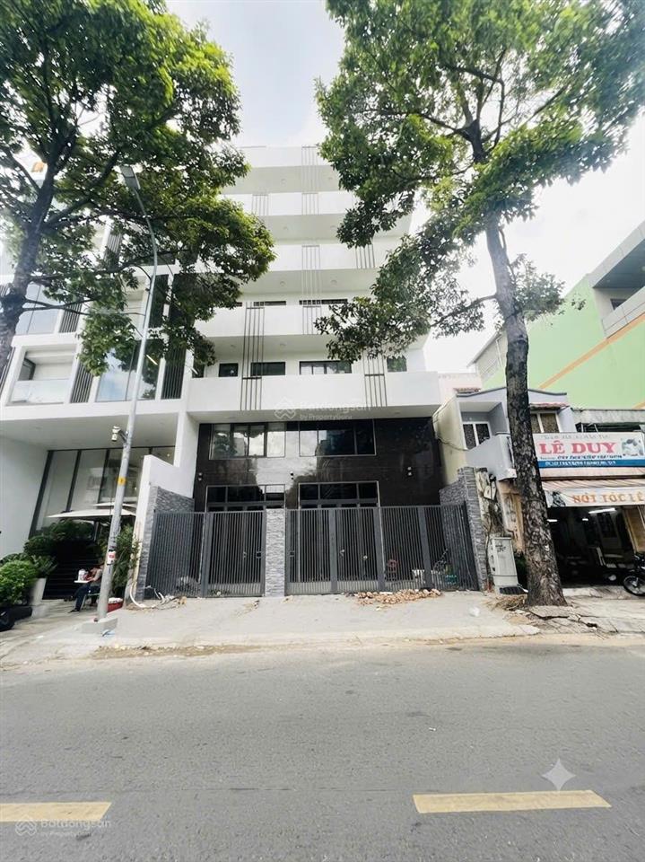 Cho thuê building 19 trần bình trọng phường 1 quận 5