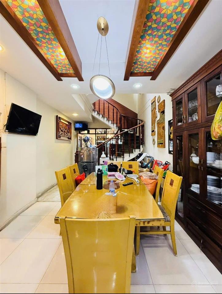 Bán gấp nhà hxh khu vip lữ gia p15 quận 11.