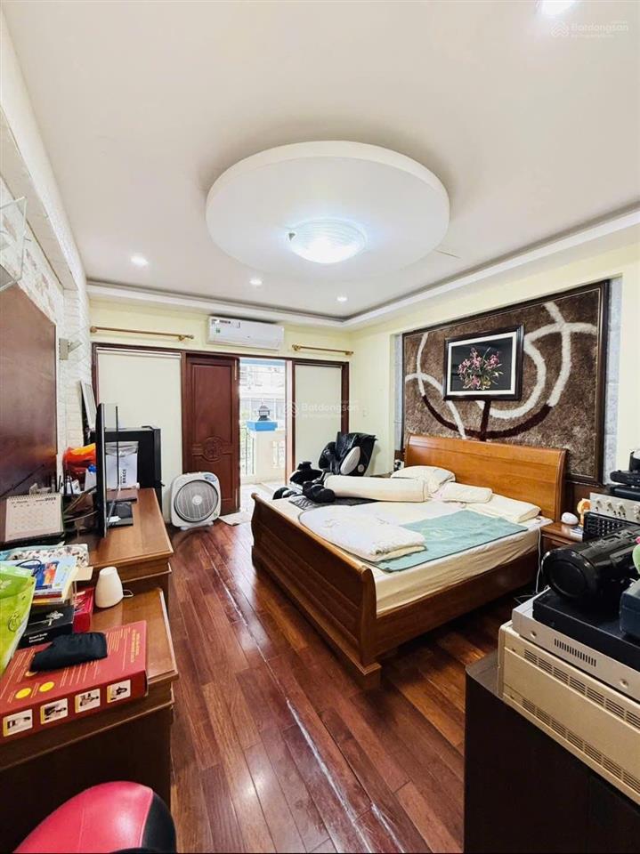 Bán gấp nhà hxh khu vip lữ gia p15 quận 11.