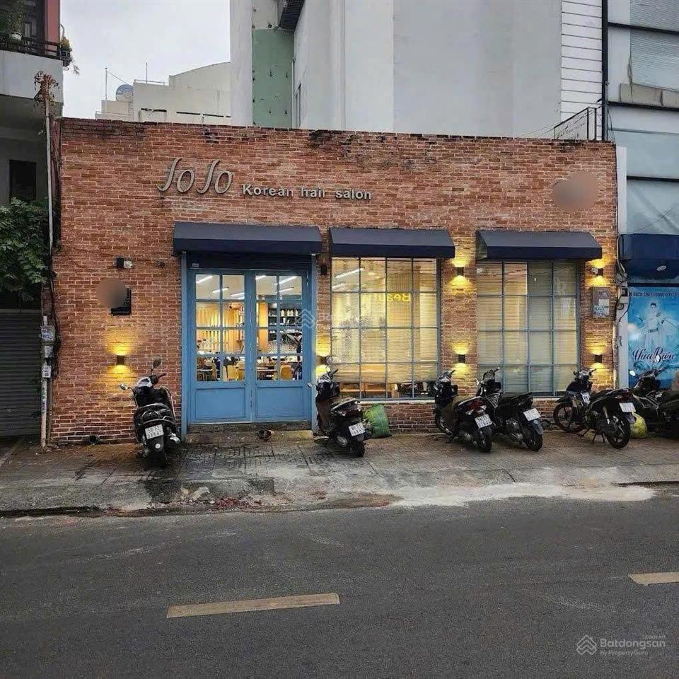 Cần bán gấp mặt tiền ngô thời nhiệm quận 3 giá tốt khu vực, ngang khủng 9,43m2