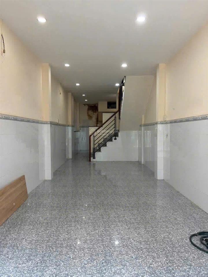 Chỉ 5.68 tỷ sở hữu ngay nhà hxh lạc long quân, p.3, quận 11