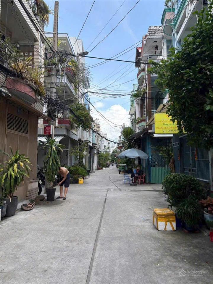 Chỉ 5.68 tỷ sở hữu ngay nhà hxh lạc long quân, p.3, quận 11