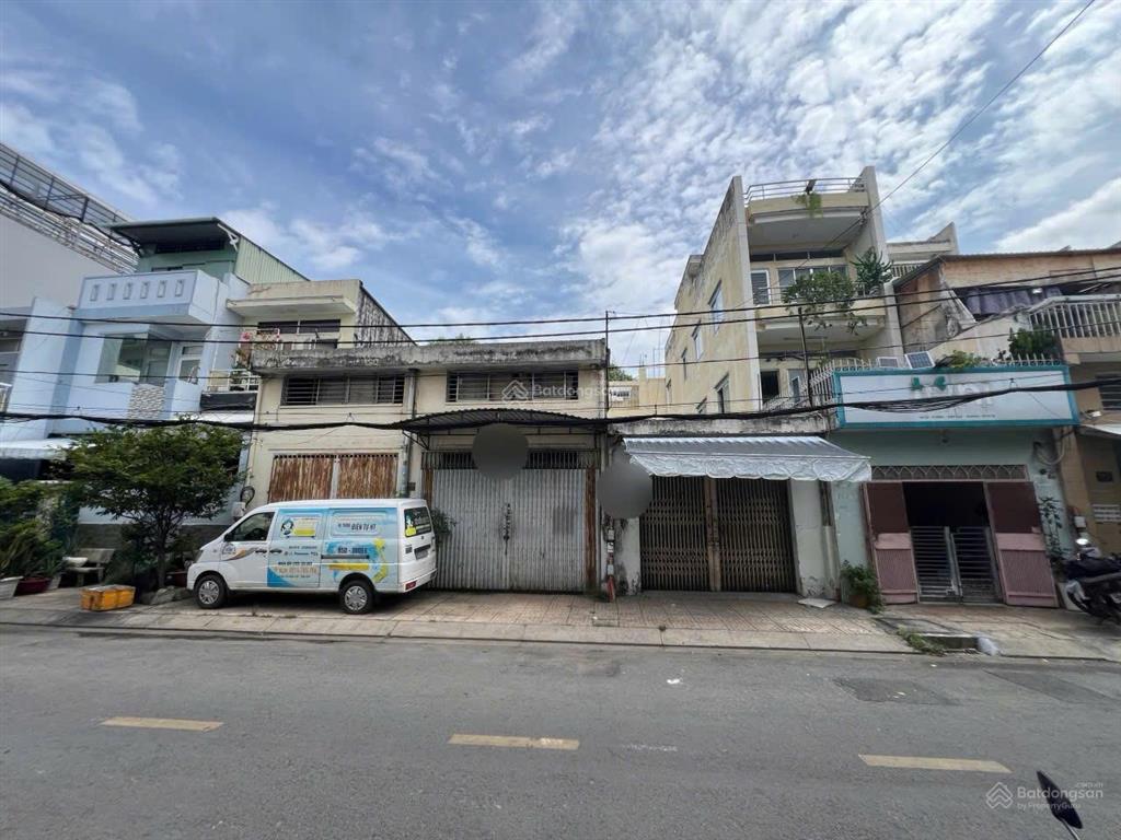 Bán gấp nhà hẻm xe hơi tô hiệu, hiệp tân, tân phú