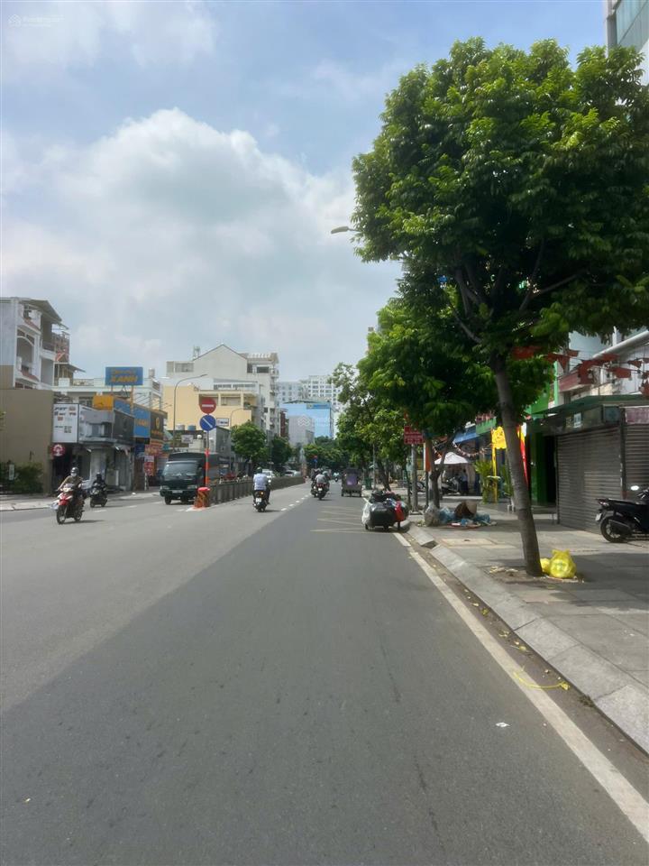 Bán gấp mtkd lũy bán bích, tân phú