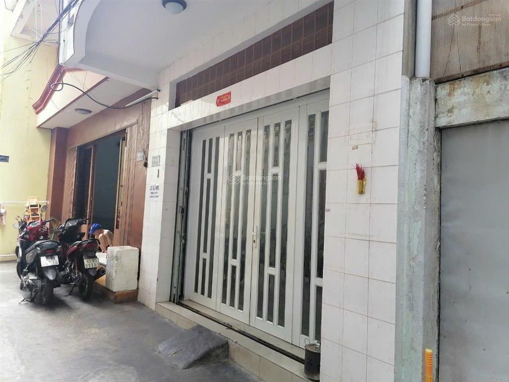 Kẹt tiền bán gấp nhà hẻm xe tải nhỏ vào tận nhà lạc long quân tân bình, 6,99 tỷ tl