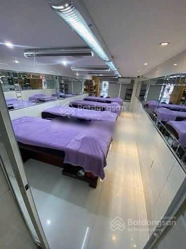Bán gấp nhà 2 mặt tiền huỳnh văn bánh phú nhuận giá tốt
