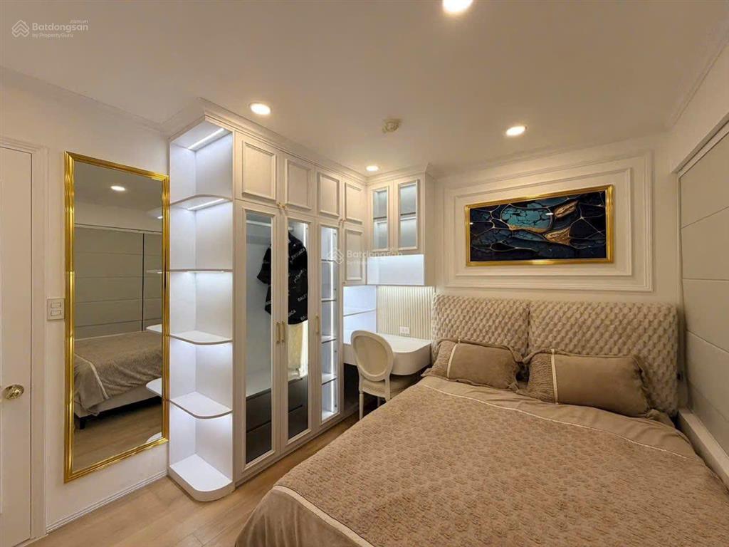 Siêu phẩm 3pn dragon hill 1  mới 100%, phong cách tân cổ điển dọn vào ở ngay. gọi e 0906 968 ***