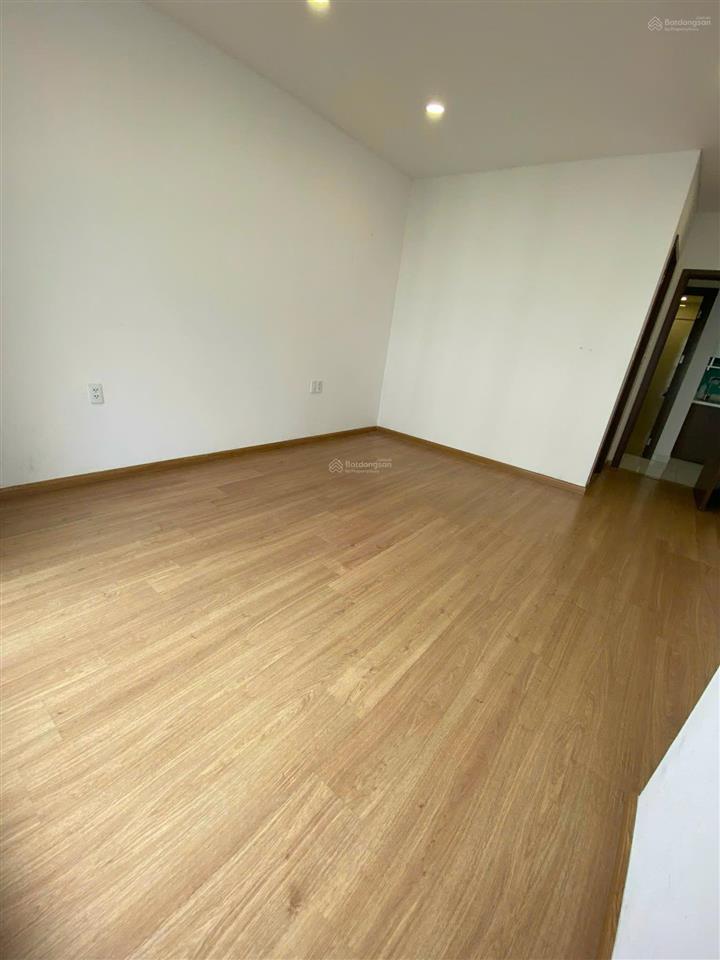 Mình chính chủ cần cho thuê căn hộ 2pn 75m2  nhà trống ở ngay  còn tin là còn nhà.  0906 968 ***