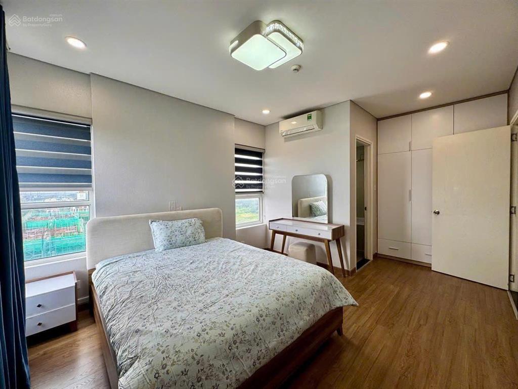 Mình cần bán căn hộ 2pn gốc 75m2 | dragon hill residence and suites  0906 968 ***