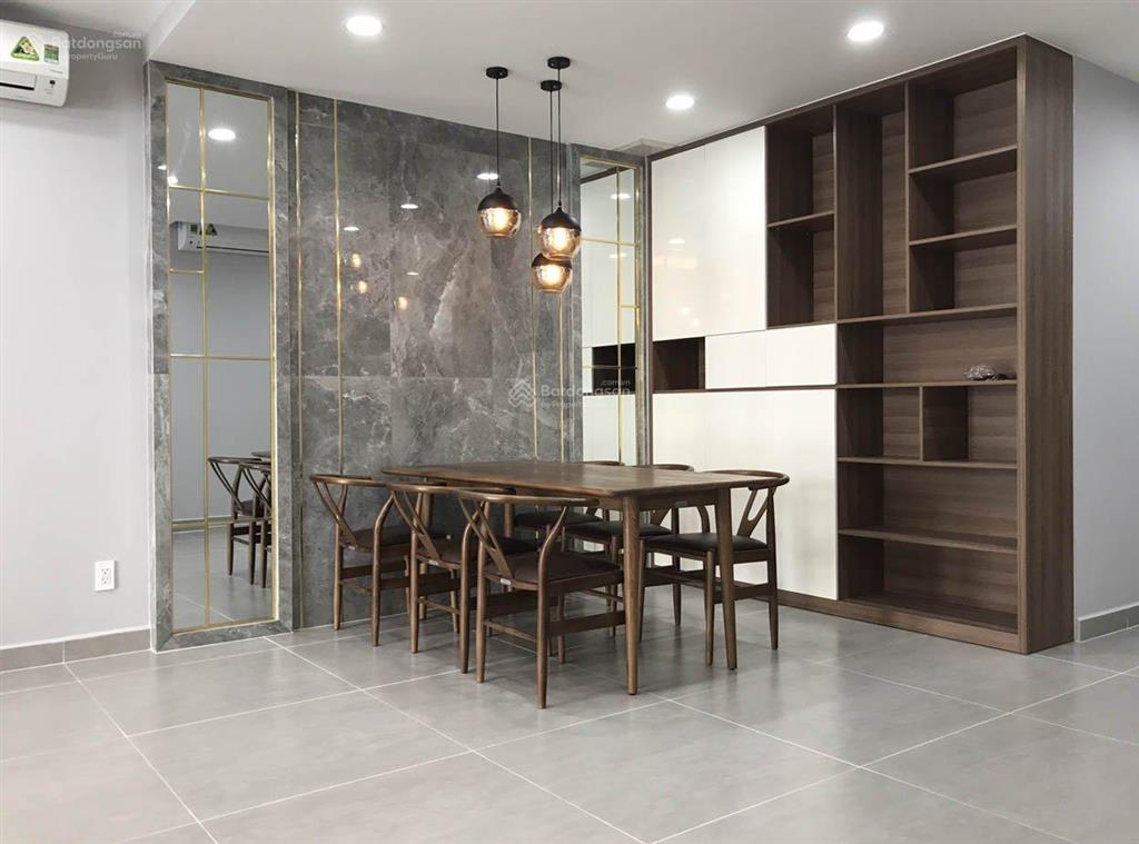 Bán căn hộ chung cư scenic valley 1 , diện tích 110m2, 02pn, giá 10.950 tỷ , nội thất đầy đủ.