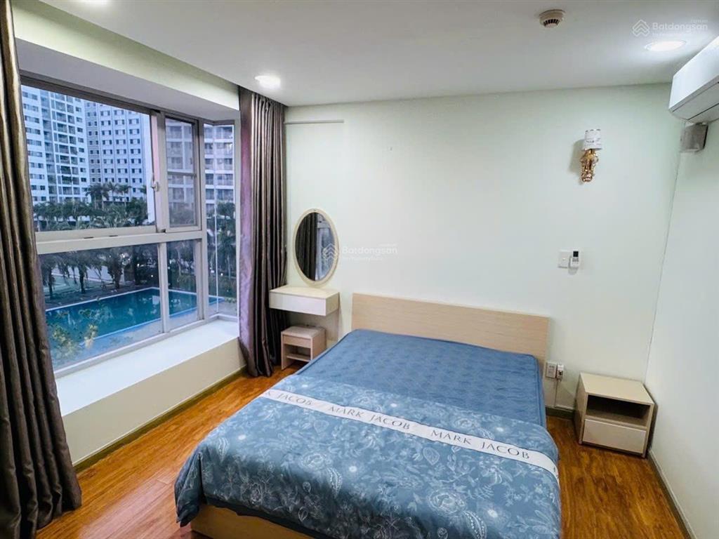 Bán căn hộ chung cư scenic valley 1, 110m2, 03pn, giá 10 tỷ, nhà đang có hợp đồng thuê.