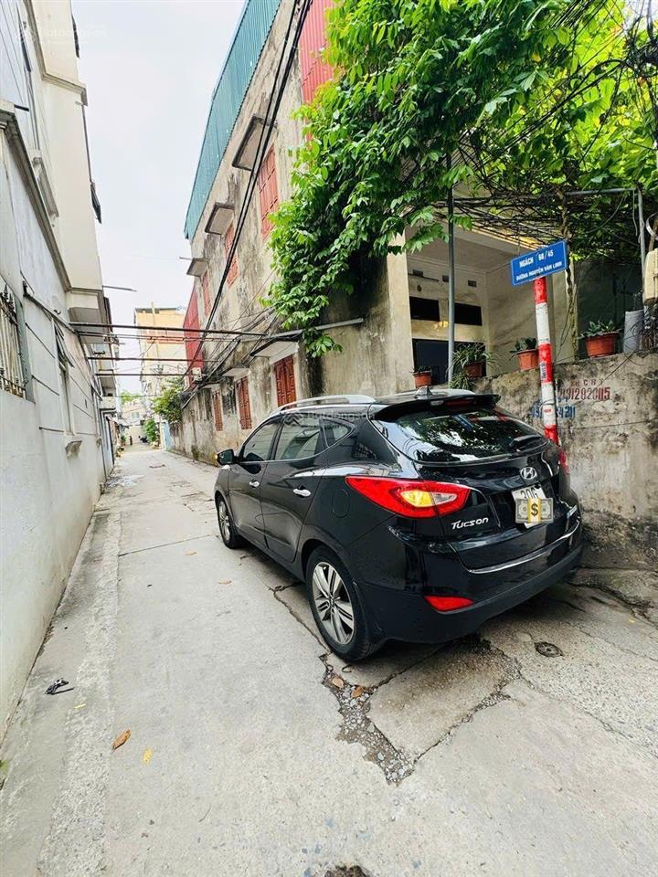 Chính chủ bán nhà nguyễn văn linh  long biên  ô tô đỗ cửa 32m , 4 tầng, mt 4.5m, giá hơn 7 tỷ