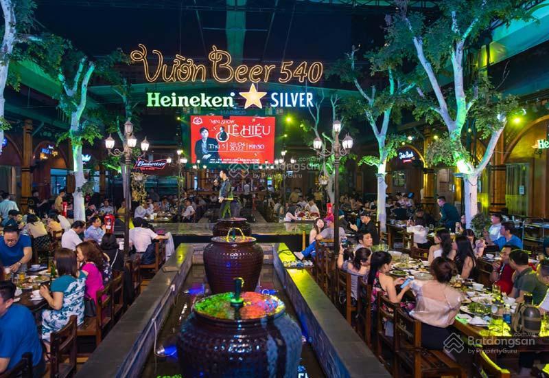 Cho thuê mặt bằng kinh doanh dtsd 700m2 khu vực ngã tư sở