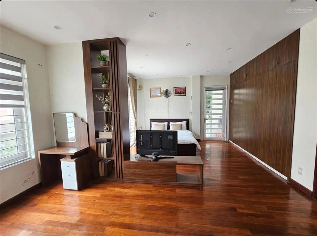Bán biệt thự đội nhân 120m căn góc 2 thoáng chỉ 45 tỷ   0904 161 ***