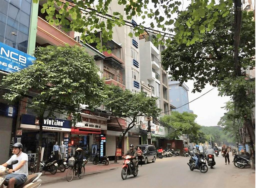 Bán nhà mặt phố hoàng văn thái 50m2  6 tầng  chỉ 18.8 tỷ   0904 161 ***