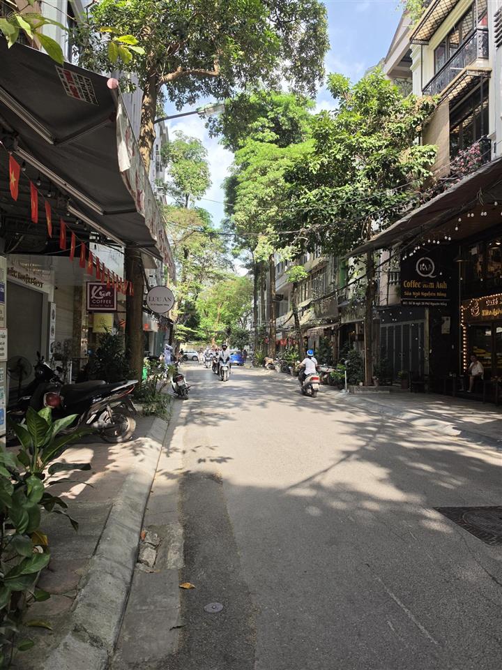 Bán nhà riêng nguyên hồng 75m²  6 tầng  mt 6.6m  chỉ 30 tỷ   0904 161 ***