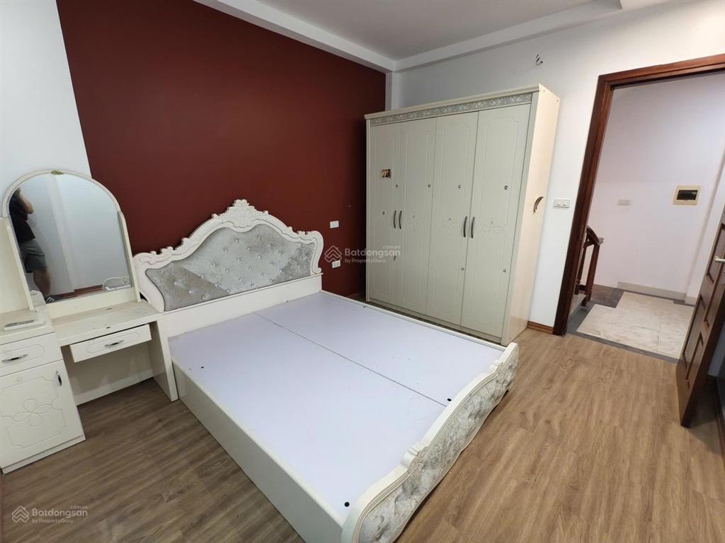 Cho thuê nr 5pn 5wc 50m2 tại nhân hòa, giá cực chất 19 triệu vnd