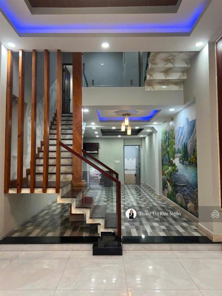Nhà 3 tầng đẹp gần đường man thiện, tăng nhơn phú a  chỉ 6,2 tỷ