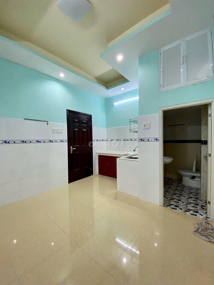 Phòng trọ quận 4 - giờ giấc tự do