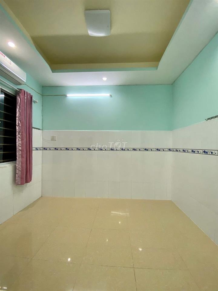 Phòng trọ quận 4 - giờ giấc tự do