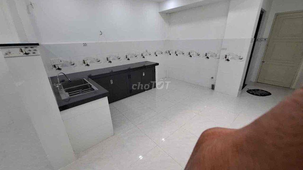 mặt tiền cư xá bắc hải 4*22,kinh doanh tự do