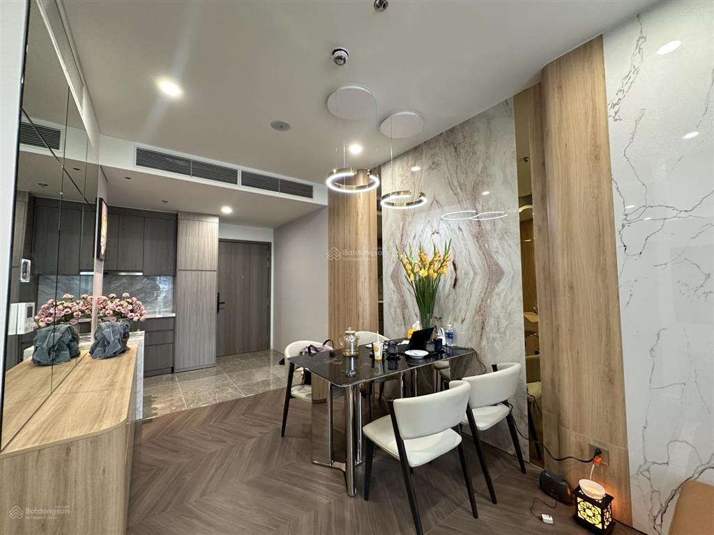 Tôi mới làm xong nội thất căn 75m2 lumiere evergreen căn 2n+2vs góc cần tìm khách ngay