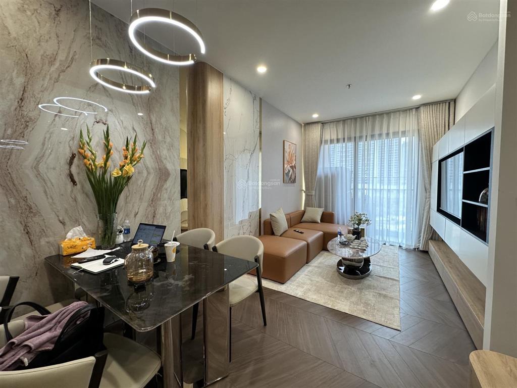 Tôi mới làm xong nội thất căn 75m2 lumiere evergreen căn 2n+2vs góc cần tìm khách ngay