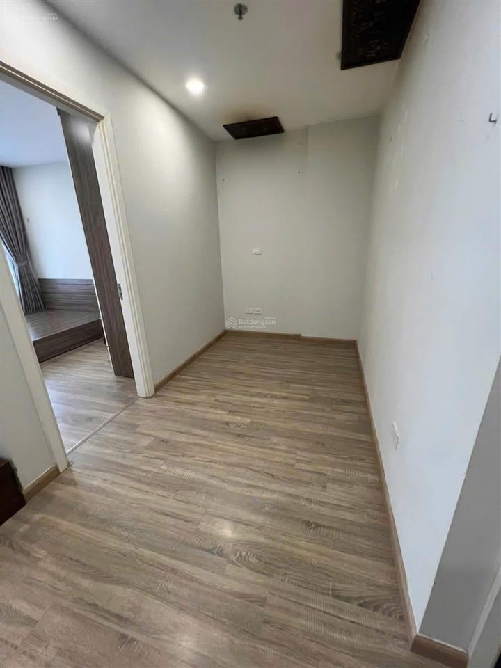 Cho thuê căn 1n+1vs full đồ tone trầm có khu cộng thêm công năng sử dụng