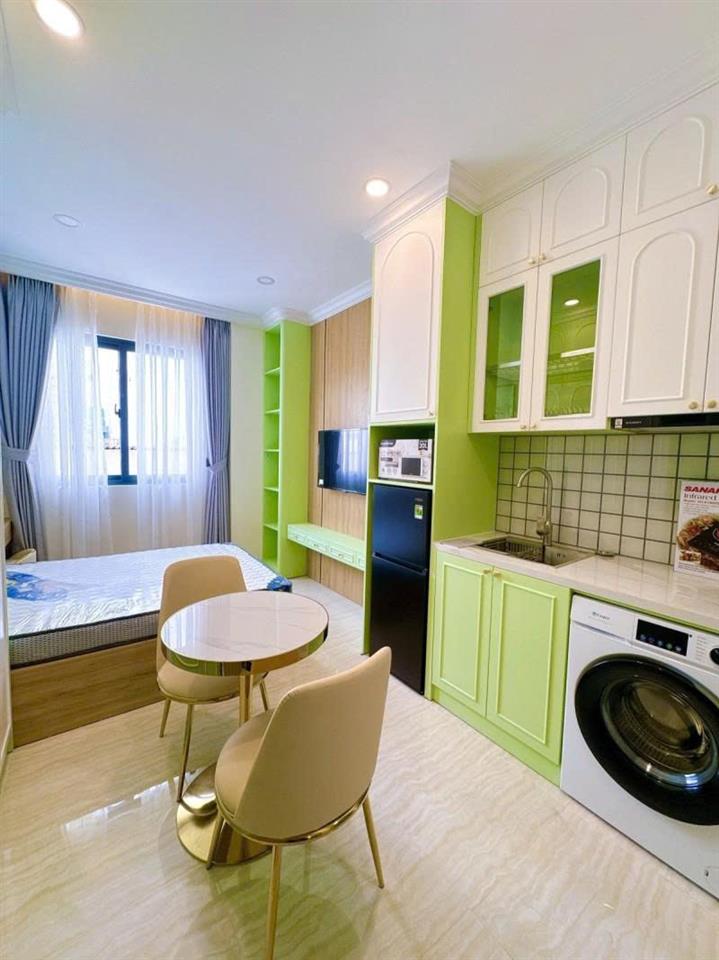 Bán nhà HXH 6m Lưu Nhân Chú - giao Phạm Văn Hai, 5,8x18m, 4 Tầng - 12PN, chỉ 20,5 Tỷ,