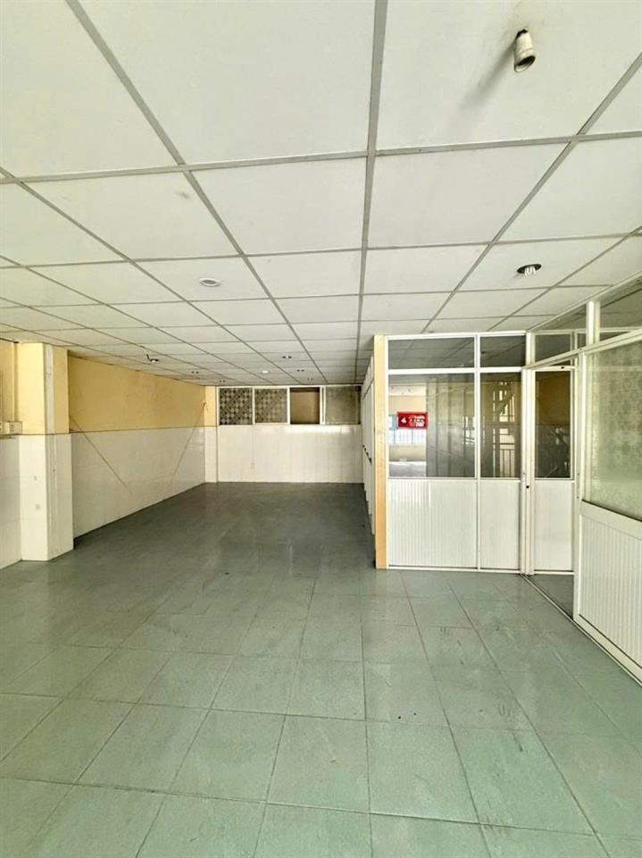 Bán nhà MT Hẻm thông 10m Lê Văn Quới - ngay ngã tư Mã Lò, 8x20m, 2 Tầng cũ, 12,9 Tỷ.
