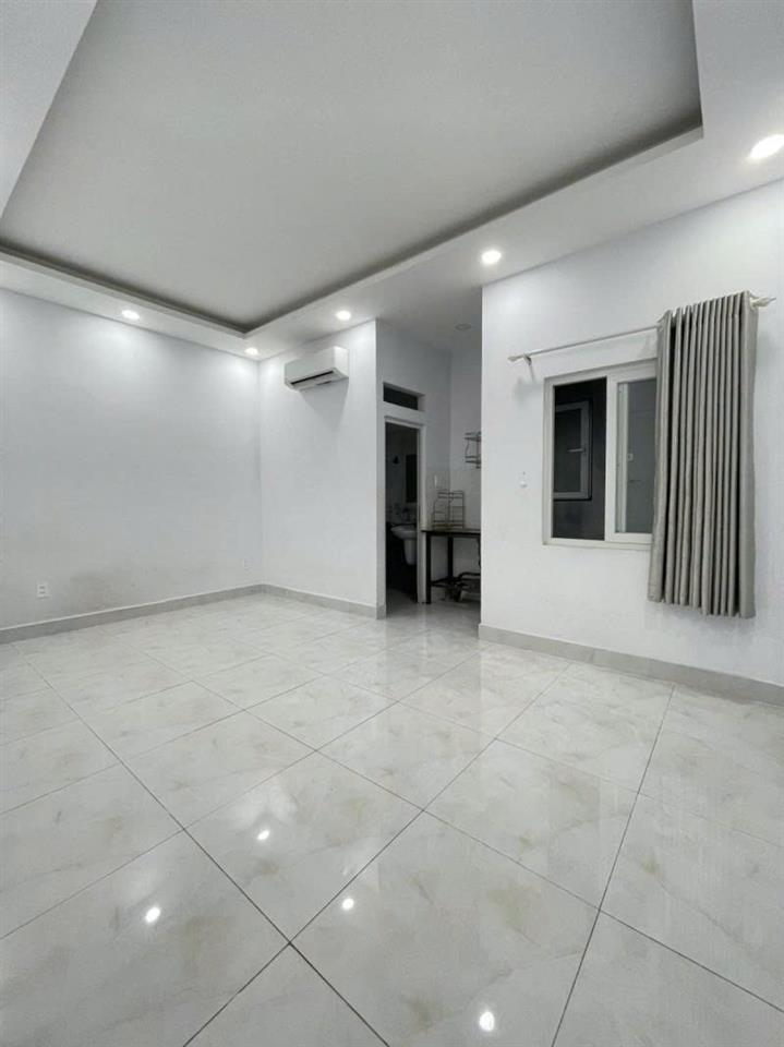Bán nhà Mặt tiền Nguyễn Văn Khối - giao Phạm Văn Chiêu, 5,9x24m, 5 T - 18PN, chỉ 23,5 Tỷ,