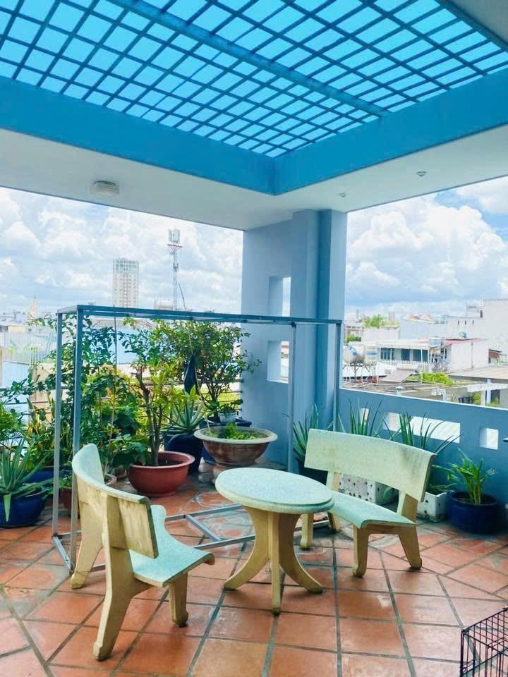 Bán nhà 2 Mặt tiền Nguyễn Bá Tòng - thông CMT 8, 5,5x14m, 4 Tầng - 5 PN,  hạ còn 13,9 Tỷ.