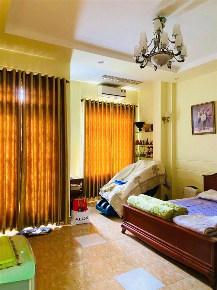 Bán nhà 2 Mặt tiền Nguyễn Bá Tòng - thông CMT 8, 5,5x14m, 4 Tầng - 5 PN,  hạ còn 13,9 Tỷ.