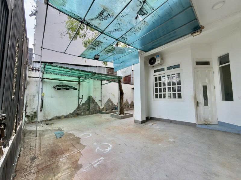 Bán Nhà Hẻm 6m Dương Quảng Hàm, 12x13m, 2 Tầng cũ - GPXD 6 Tầng, chỉ  18,9 Tỷ.