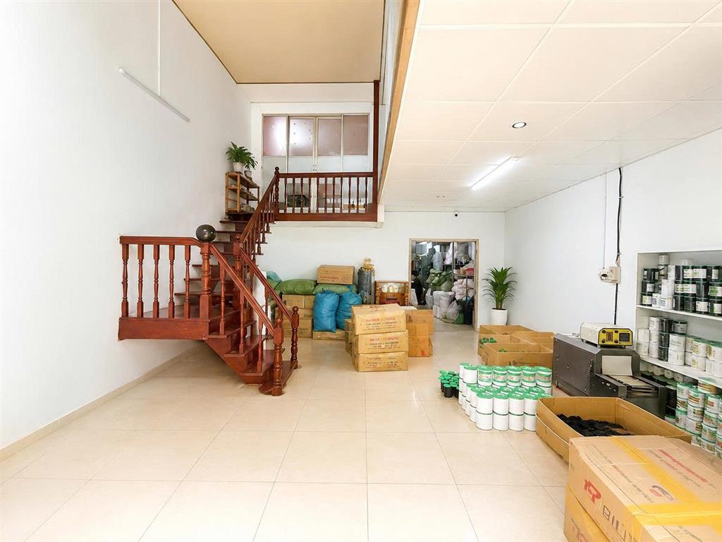 Bán nhà Mặt tiền Tái Thiết - ngay ngã tư Bảy Hiền, 6x16m,  3 tầng, 1 Đời Chủ, chỉ 9,9 Tỷ.