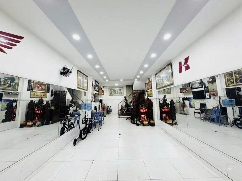 Bán nhà Mặt tiền Nguyễn Văn Khối ( Cây Trâm cũ) - 4,2x10m, 3 Tầng, HĐT 20 triêu, chỉ 7,8