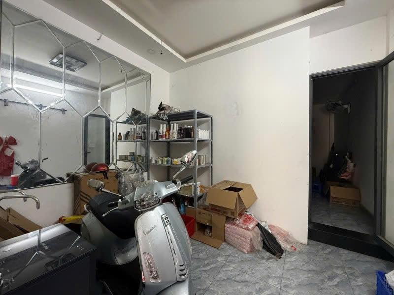 Bán nhà Mặt tiền Nguyễn Văn Khối, gần CV Làng Hoa, 4x15m, 4 T - 4PN, HĐT 23tr, chỉ 11,5 Tỷ