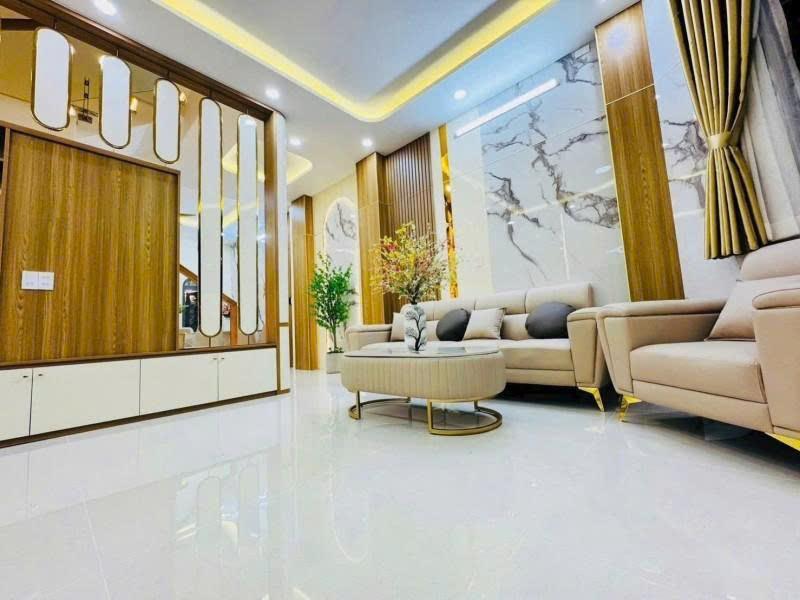 Bán nhà hẻm 6m - lô Góc 2MT hẻm Phan Huy Ích - Ngay Emart, 5x13m, 5 T - 4PN, 7,95 Tỷ.