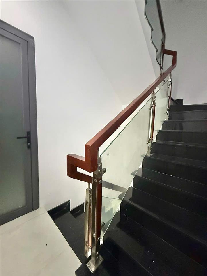 Bán nhà HXH 6m  đường Lê Lư - giao Văn Cao,  DT 4x10m, 4 Tầng mới, 5 PN- chỉ 6,5 Tỷ.